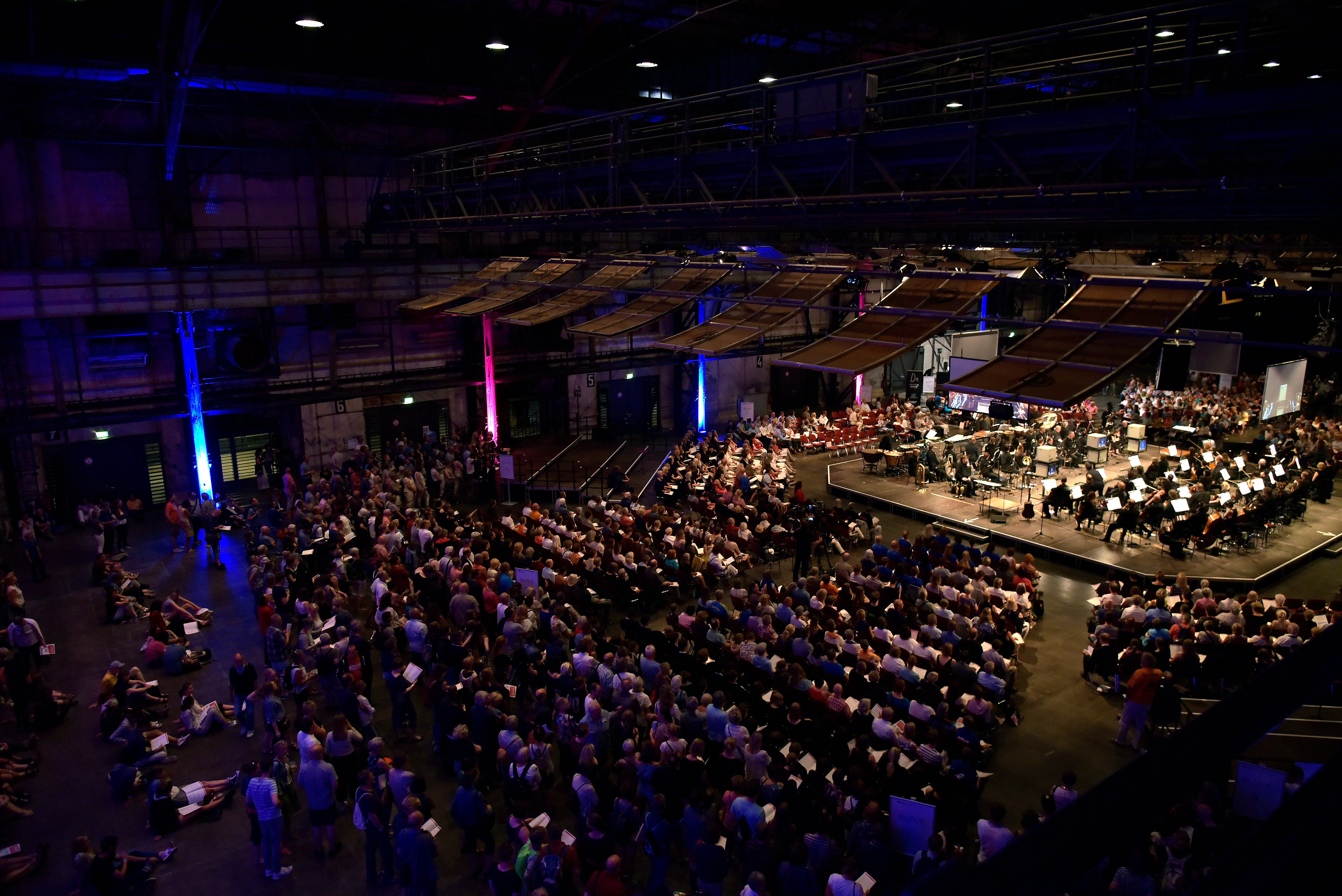 Orchester Live-Performance in der Jahrhunderthalle Bochum